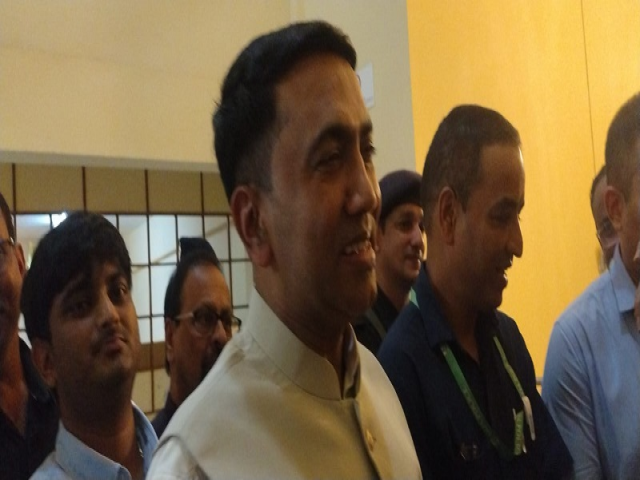 राज्यात फिल्मसिटीसाठी जागेचा शोध सुरू : मुख्यमंत्री