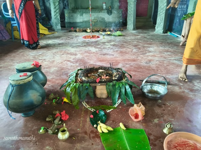 पावसासाठी बेडूक पूजा; हिट्टीनबैल ग्रामस्थांची अनोखी परंपरा