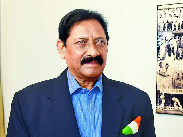 माजी क्रिकेटपटू चेतन चौहान यांचे निधन