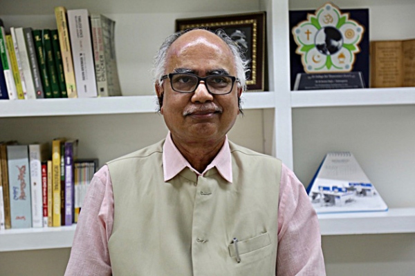आधुनिक दृष्टिकोनातून लोकमान्यांचे ‘गीतारहस्य’