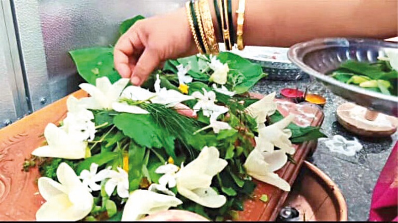 आयतार पूजन परंपरा