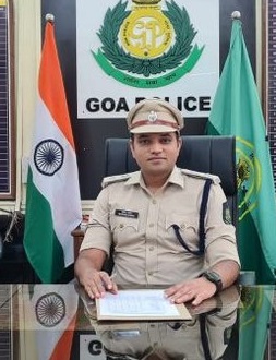 संशयास्पद व्यक्ती आढळल्यास पोलिसांना कळवा