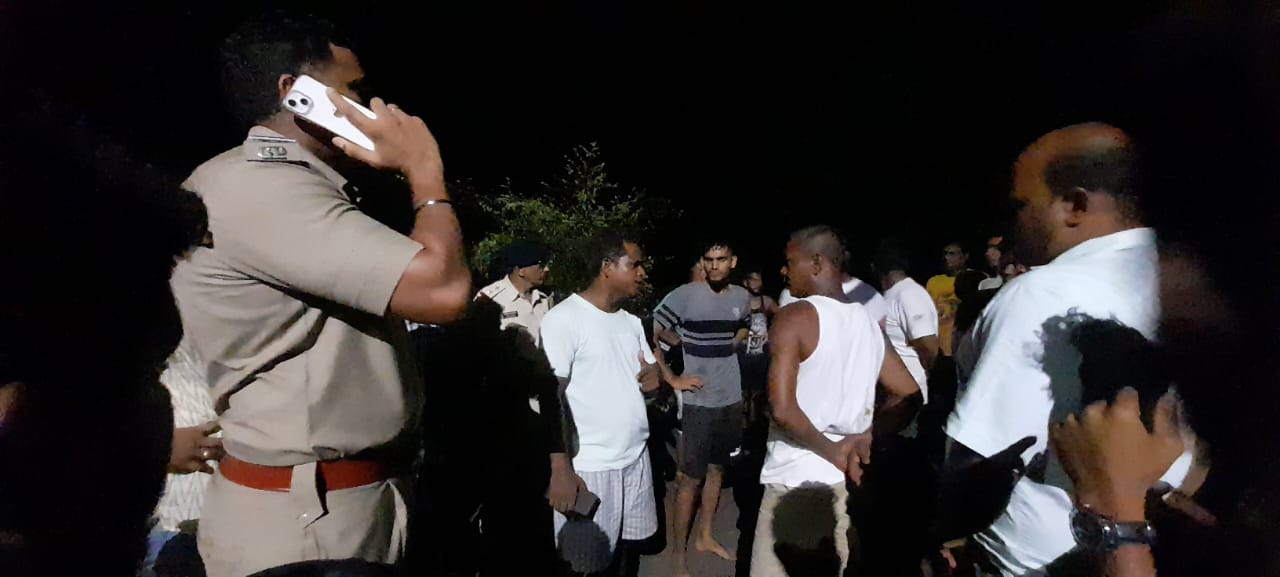 अवैध मासेमारीवरून अवेडे कोठंबीत वादंग