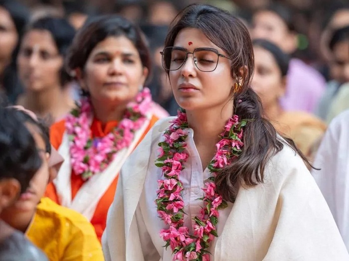 समंथा रुथ प्रभू सद्गुरूंच्या आश्रमात
