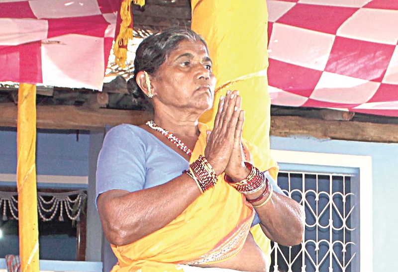 त्या बनल्या कित्येक नवजात शिशुंच्या आई... गंगी वरक (मोडक)