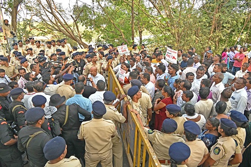 आदिवासींची एकजूट गरजेची !