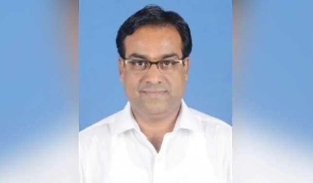 ढवळीकर बंधू असेपर्यंत नवोदितांनी मगोपमध्ये जाऊ नये : नरेश सावळ