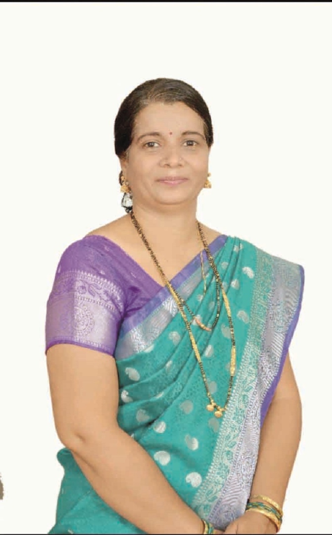 ऑडिओ बुकद्वारे वाचकांशी जोडली गेली मंजिरी मयूरेश वाटवे