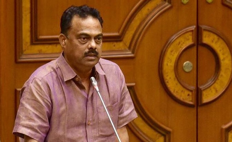 बेकायदेशीर मासेमारी करणाऱ्या २५ जणांना तीन लाखांचा दंड