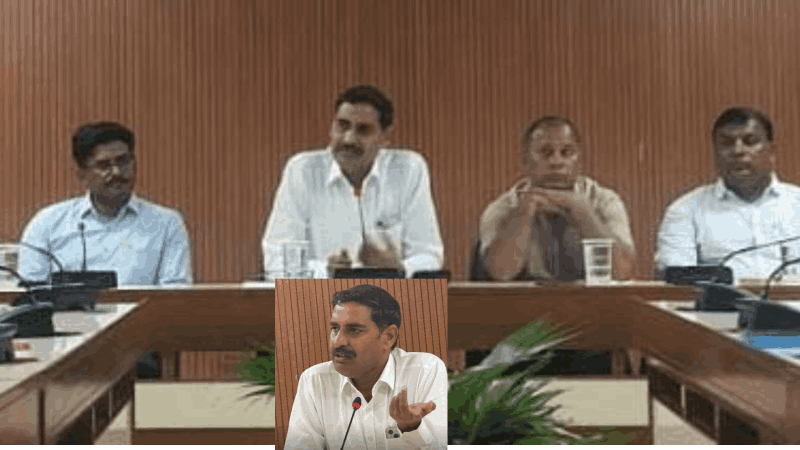 मारवाडी मानसिकता महाराष्ट्रातील शेतकऱ्यांच्या आत्महत्यांचे संकट सोडवू शकते