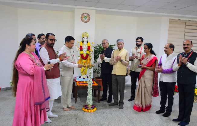 गोव्यातील आयुर्वेद संस्थेत होणार कर्करोग संशोधन केंद्र