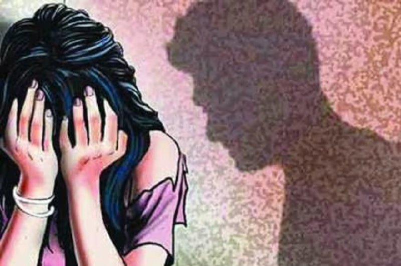पीडिता अल्पवयीन असल्यास तिच्या संमतीला अर्थ राहत नाही!