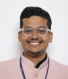 प्रशासनात मोठे खांदेपालट; ४९ अधिकाऱ्यांच्या बदल्या
