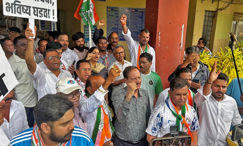 कांपाल क्रीडा संकुलाचे खासगीकरण करण्याविरोधात काँग्रेसचा एल्गार