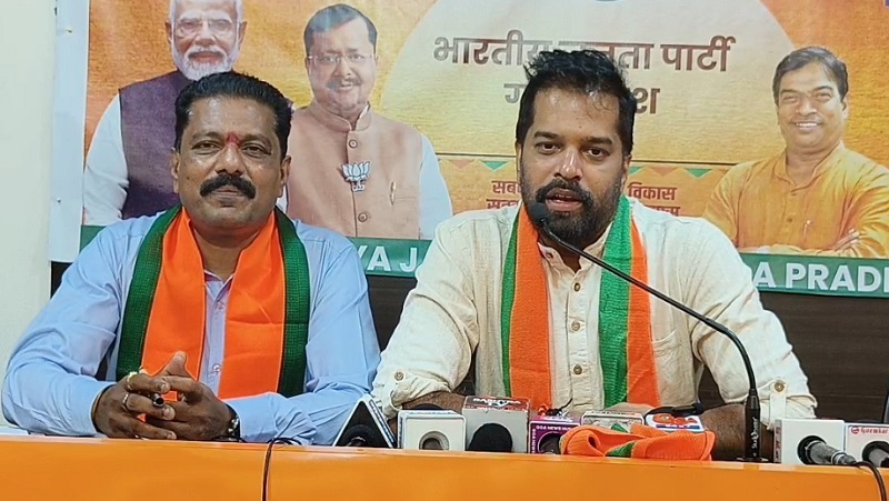 गिरीश चोडणकरांकडून काँग्रेस मजबूत करण्याऐवजी पक्ष संपवण्याचे काम