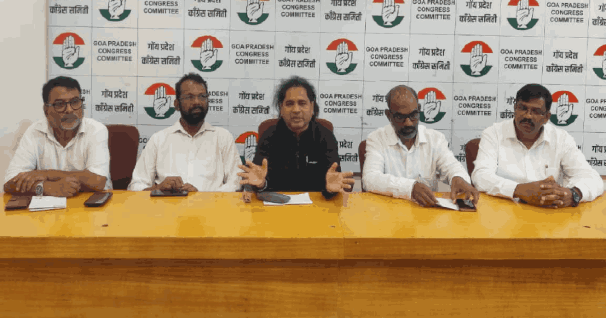 खर्गेंच्या ताफ्यावरील हल्ल्याबाबत पोल‍ीस महासंचालकांना भेटणार : काँग्रेस