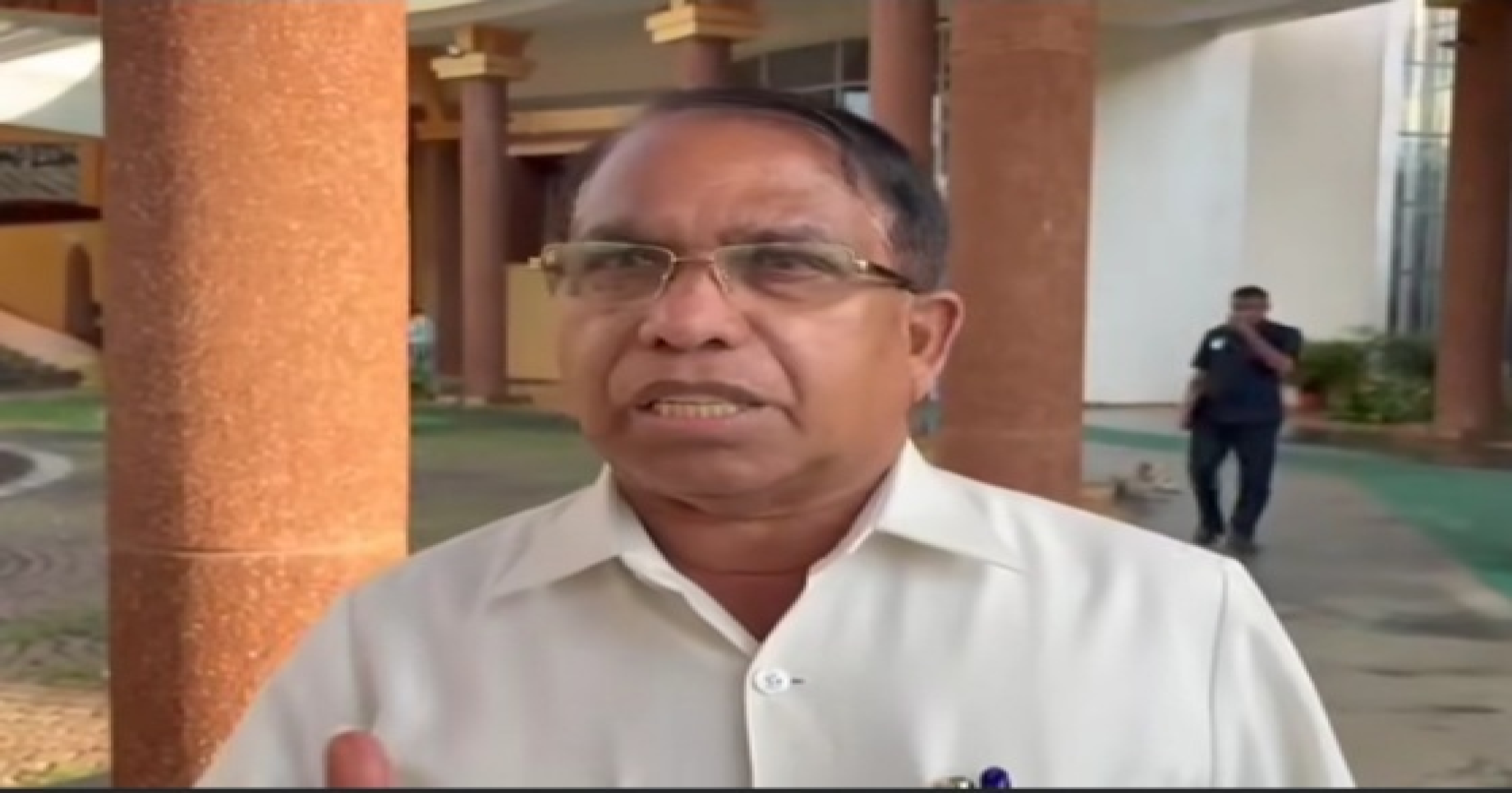 थकित कर्जदारांची संख्या ६,५०० वरून थेट ३९४ वर