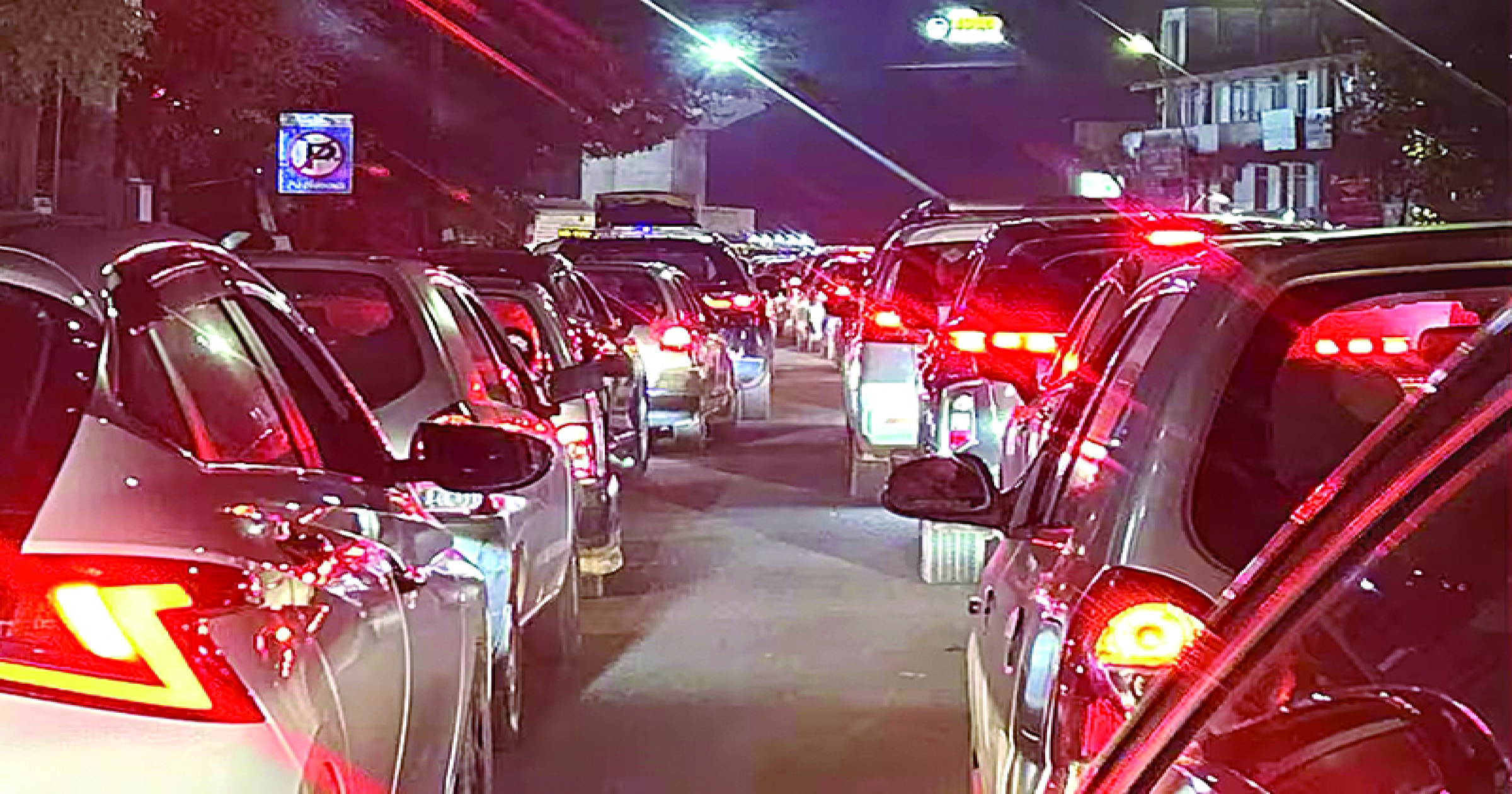 न्यायालयाचा दणका, प्रशासनाला जाग कधी?