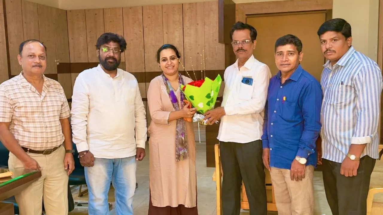 Sahyadri Polytechnic assistant professor Harshala Rajeshirke receives a design patent for her animal detection and monitoring device.
