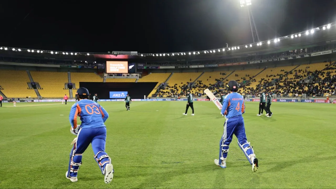 India vs New Zealand 5th T20 Match Team India and New Zealand Cricket Teams