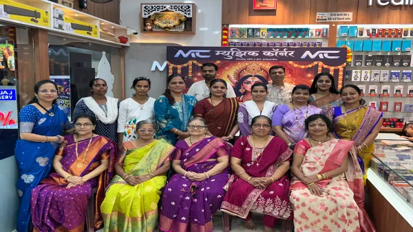 म्युझिक कॉर्नरकडून नवदुर्गांचा सन्मान