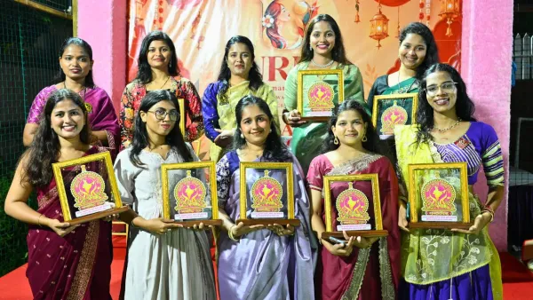 Sawantwadi News : 'नवस्वयंसिद्धा' नं नवदुर्गांचा सन्मान