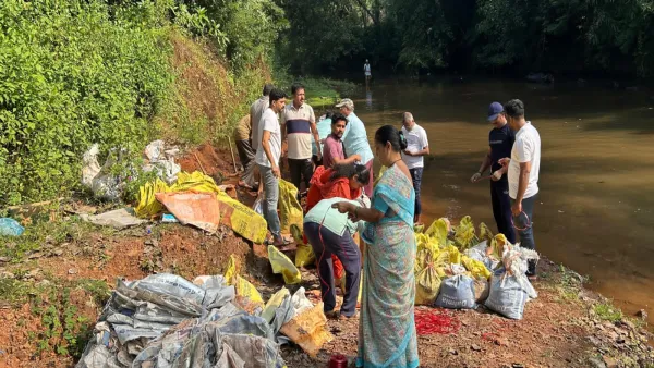 श्रमदानातून जल-संवर्धनाचा संदेश 