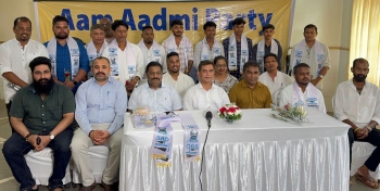 AAP welcomes group of ST leaders led by Vinay Velip into their fold