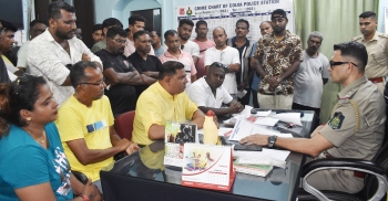 Salcete tourist taxi   operators call for probe   into online aggregators