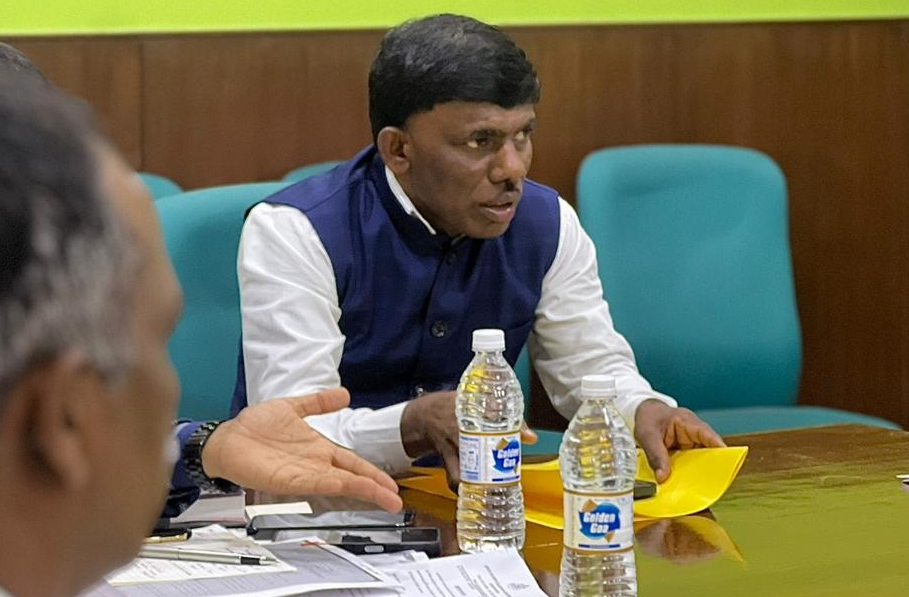 Tawadkar reviews FRC cases in Canacona