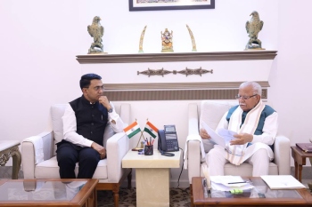 CM's back‘to‘back   trips to Delhi spark   political rumours