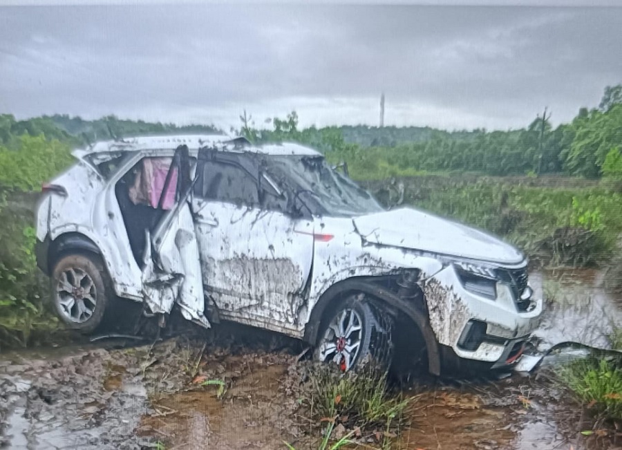 Youth killed after speeding car turns turtle in...