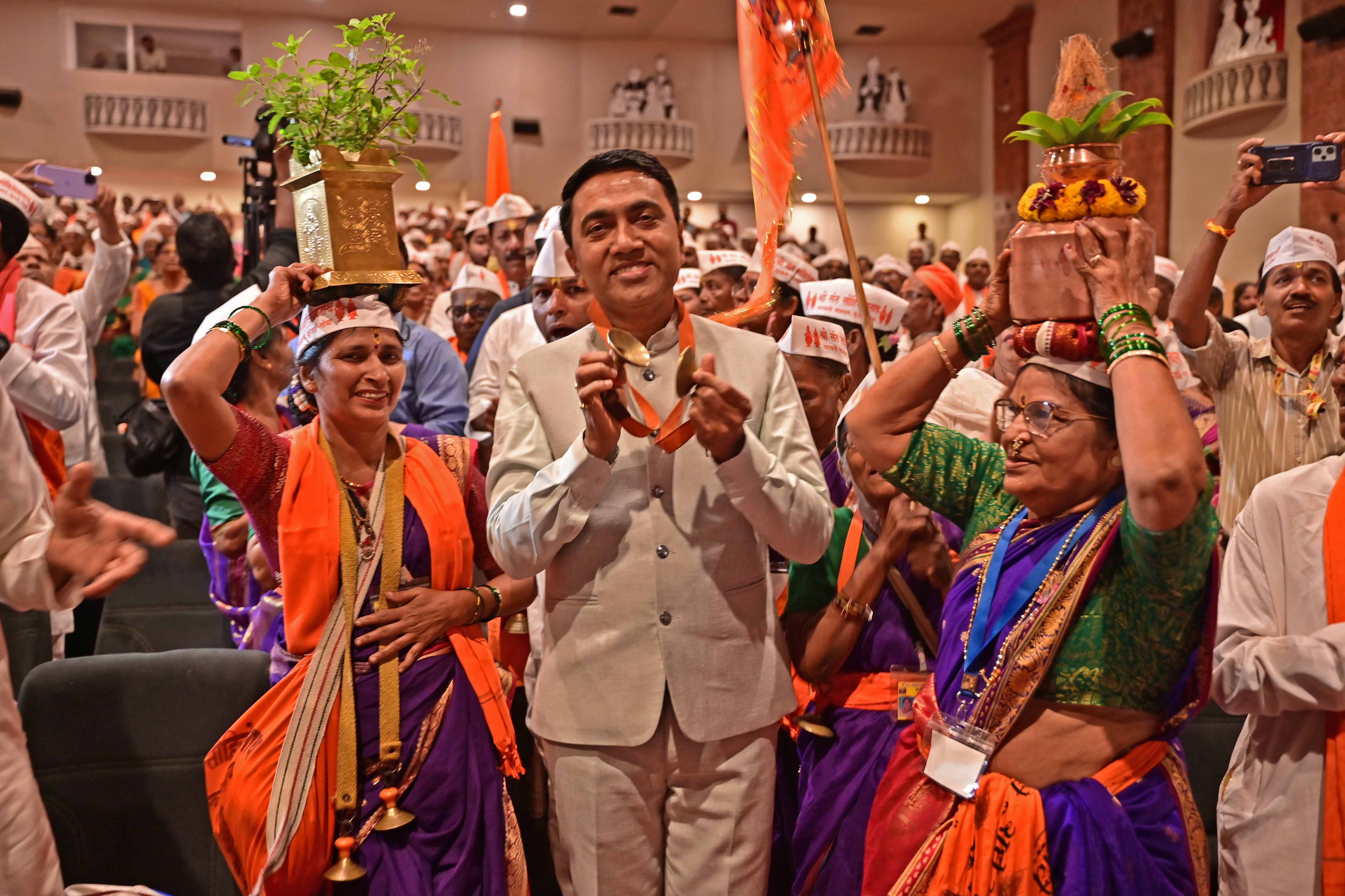 Pandharpur Goa Bhavan to be   ready before next Wari: CM